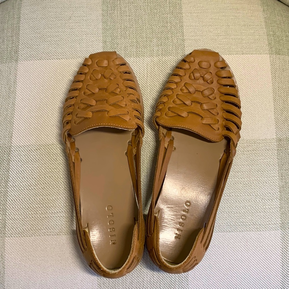 EUC Nisolo Huraches